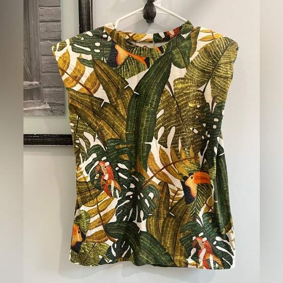 FARM Rio Tropical Print top - Picture 1 of 10